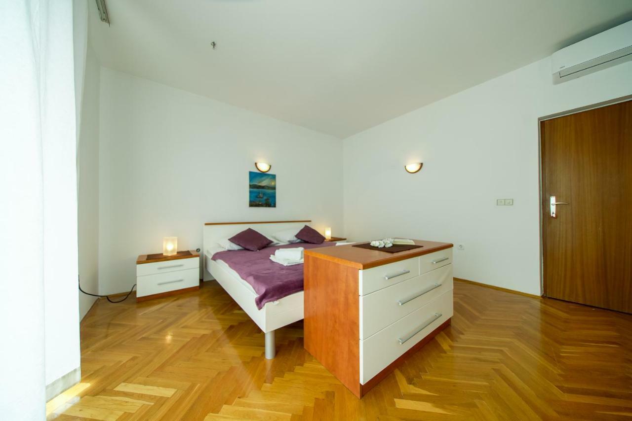 Apartments L&L Dugi Rat Zewnętrze zdjęcie