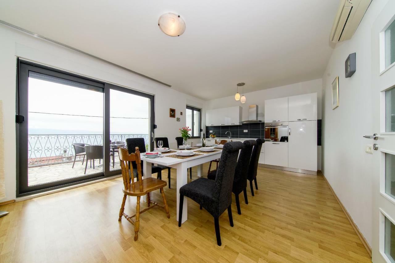 Apartments L&L Dugi Rat Zewnętrze zdjęcie