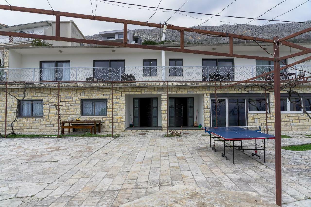 Apartments L&L Dugi Rat Zewnętrze zdjęcie